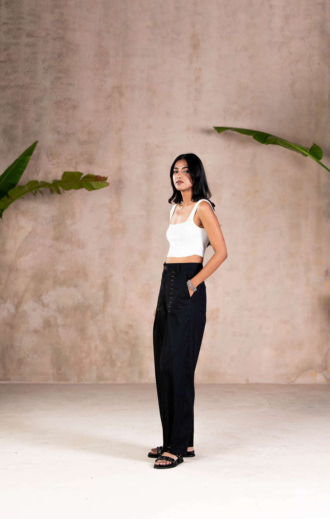 GUNLINE BLACK PANTS