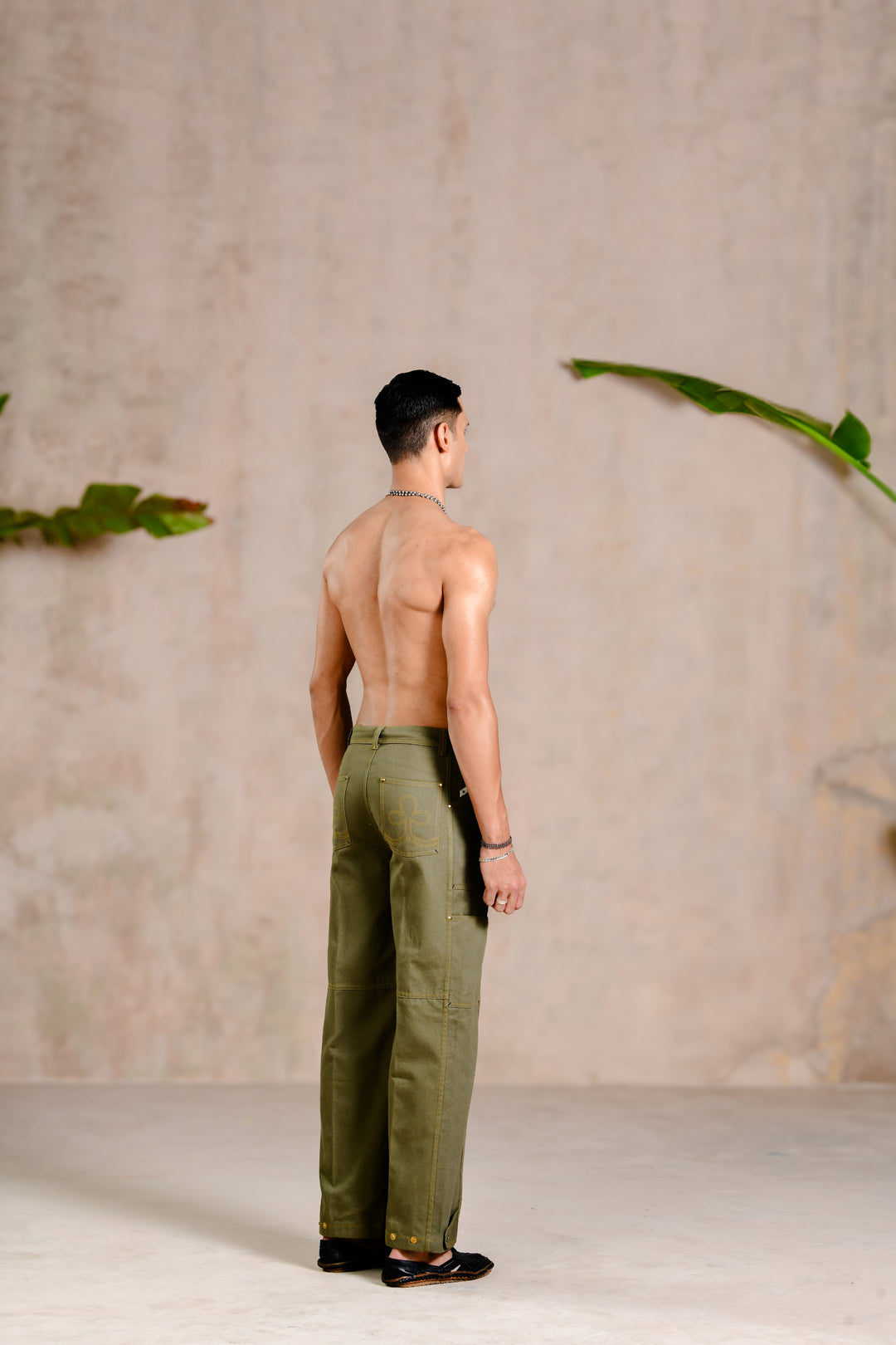 UTILITY OLIVE DENIMS