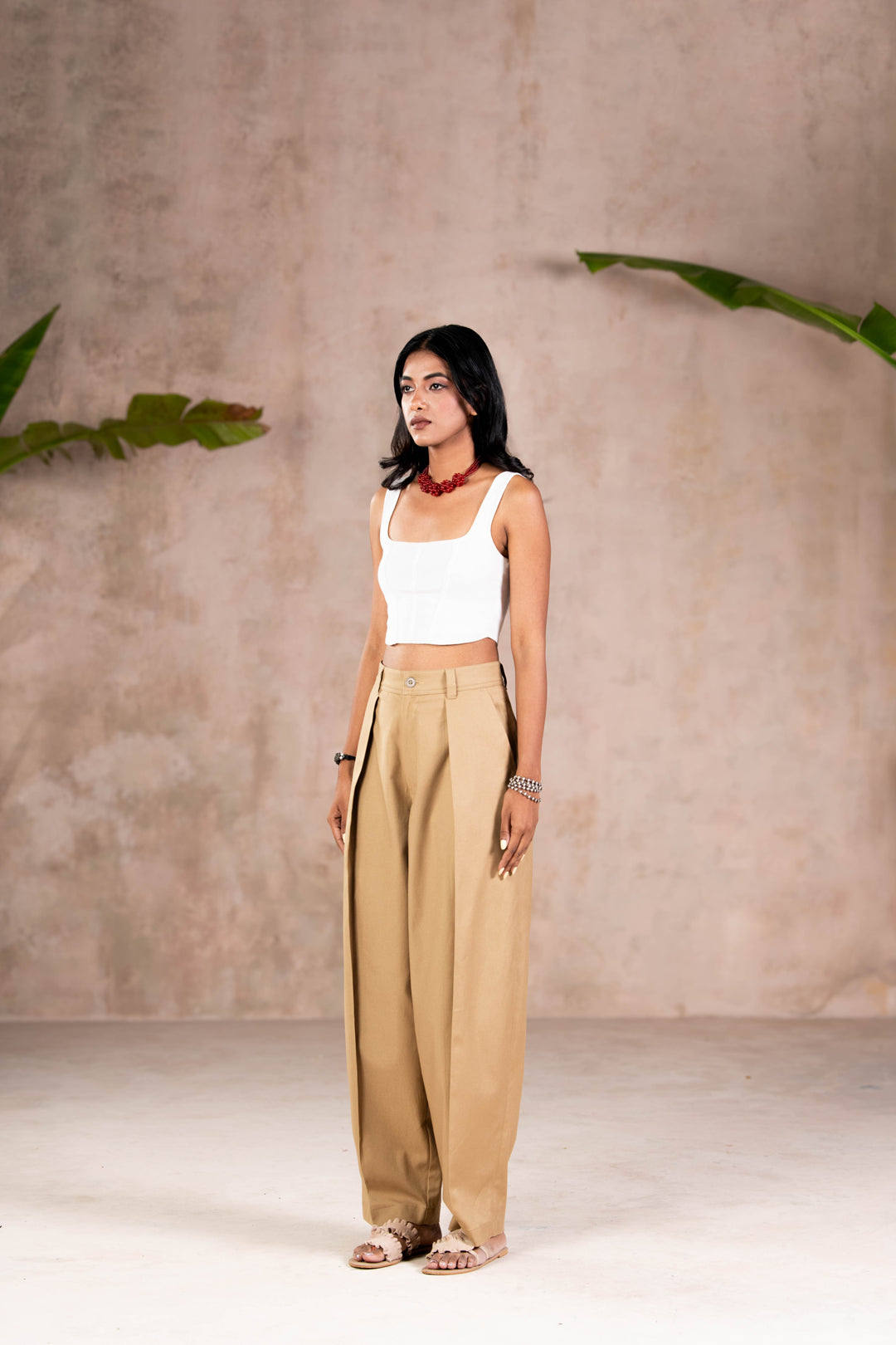 KHAKEE PLEATED PANTS